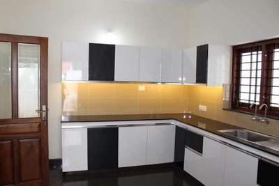 Kitchen Cabinet