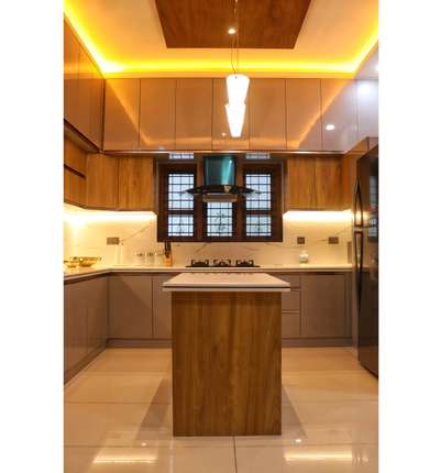 #Completedproject #ModularKitchen #InteriorDesigner #HouseDesigns #Architect #KeralaStyleHouse #architecturedesigns