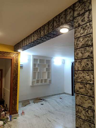 Wall tile in interior beam
