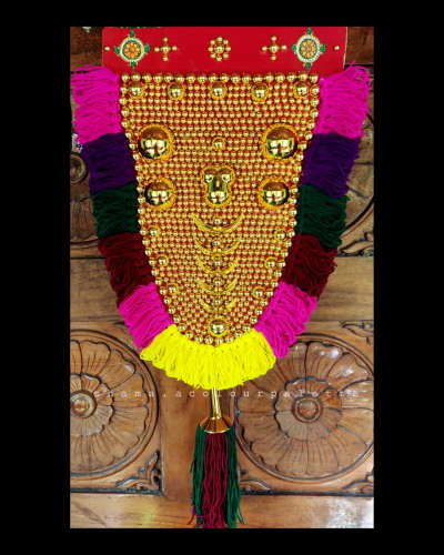 miniature nettipattam or Elephant Caparison.
1.5 feet height.  Handmade.
DM for orders.

Decorate your interior with this beautiful nettipattam which is filled with all the positivity. 

 #nettipattam  #caparison  #handmade   #interior #InteriorDesigner  #interiordecoration #HomeDecor