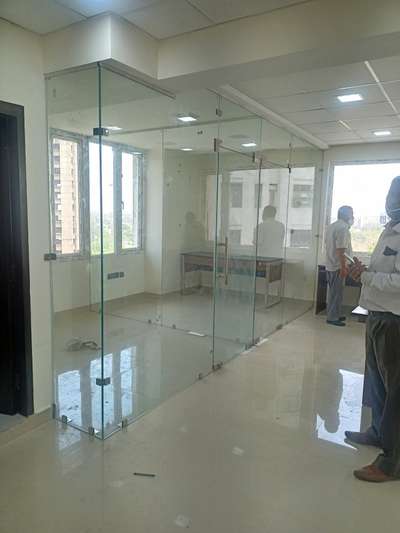12mm clear glass office cabin work