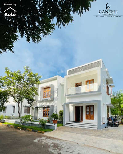 1550/3bhk/Contemporary style
/double storey/Thrissur

Project Name: 3bhk,Contemporary style house 
Storey: double
Total Area: 1550
Bed Room: 3bhk
Elevation Style: Contemporary
Location: Thrissur
Completed Year: 2023

Cost: 46.5 lakh
Plot Size: