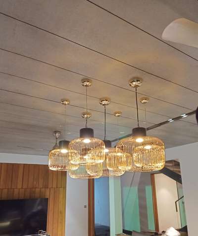 Make your living room or your lobby an one-of-a-kind location with fascinating and modern ceiling lights. Our latest pendant series has collections of various version which will vibe in your space.