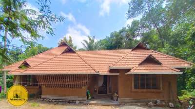 #TraditionalHouse  #traditionalhomes  #KeralaStyleHouse  #keralastyle  #keralahomeplans  #keralaarchitectures  #keralahomedesignz  #HouseDesigns  #ElevationDesign  #HouseConstruction