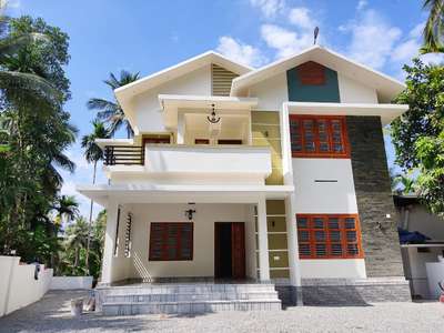 Noushad villa
Exin engineers Kallachi, Nadapuram. 
Contact: +91 9207488788

#keralaplanners #KeralaStyleHouse #keralaarchitectures #keralahomedesignz #keralahomesbuilders #houseplans #homeplans #Architect #architecturedesigns #InteriorDesigner #villa #40LakhHouse #modernarchitect #moderndesign #slopedroof #Nadapuram #kozhikode
