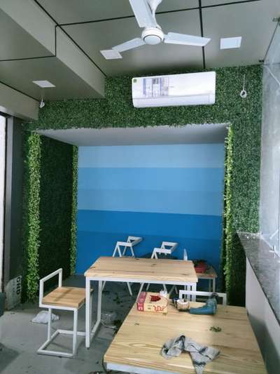 Cafe & Restaurant vertical garden design 😍😍
 #VerticalGarden 
#artificialgarden 
#WallDecors 
#Architectural&Interior