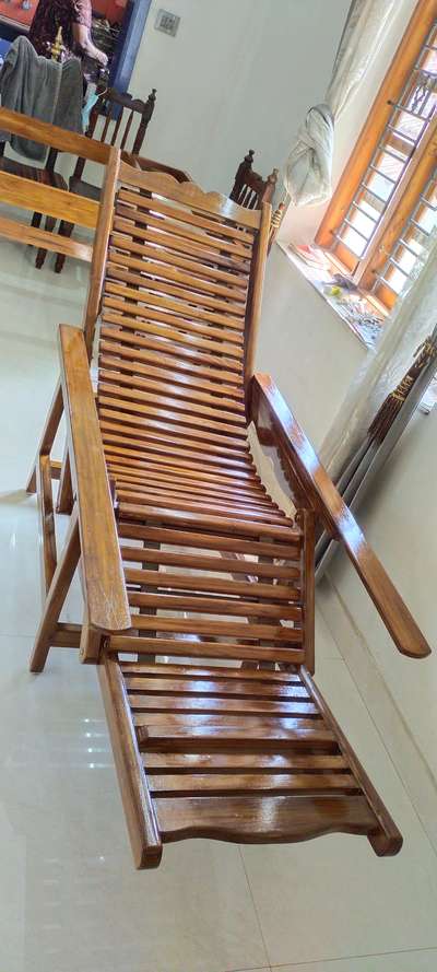 Flexible wooden Easy Chair with teak wood.