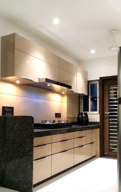 modular kitchen 
for more contact us 
  #thedecorators #HouseDesigns  #KitchenIdeas  #ModularKitchen  #LargeKitchen  #KitchenCabinet  #ModularKitchen  #modernhome  #KitchenIdeas  #KitchenCabinet