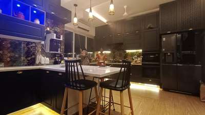 Modern Kitchen Designs from Sleek Kitchen by Asian Paints 
#LargeKitchen #kitchencabinets #Kozhikode #kochikerala #Kollam #Kottayam #thiruvalla #Thiruvananthapuram #4DoorWardrobe #LShapeKitchen #ClosedKitchen #KitchenIdeas #KitchenCabinet #KitchenRenovation #WoodenKitchen #ModularKitchen #kitcheninspiration #homeinterior #InteriorDesigner #Architectural&Interior #LUXURY_INTERIOR #luxuryinteriors #luxuryvillas #luxurykitchen #Thrissur #Thalassery #Ernakulam #office_interiorwork@ernakulam #muvattupuzha #angamaly #malapuram #Kottayam #kochiinteriordesigners #kottakkal #tirur #perinthalmanna #Kannur #chalakkudy