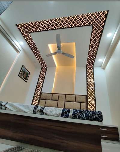 bedroom ceiling design
super design 1/57 Timbar markeet Kirti Nagar New Delhi n.7248554278  n.7053787375
