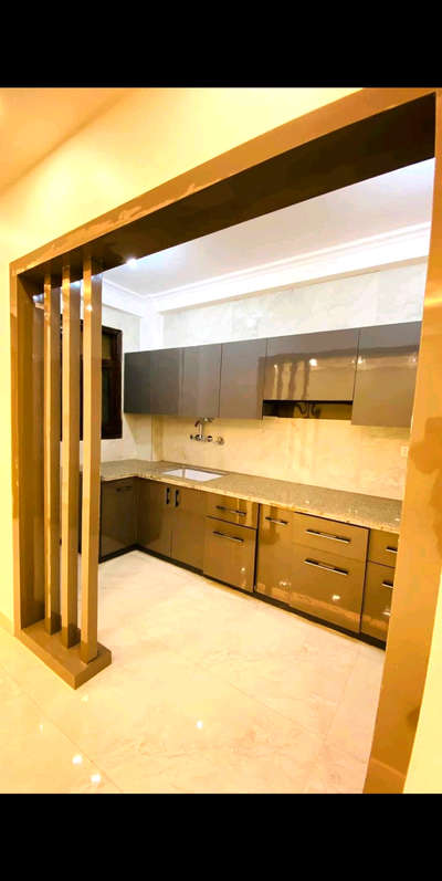 Complete Modular kitchen Rate 1100 sq Fit with Material