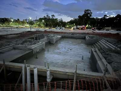 Swimming Pool Construction 
Dihadi par Labour Mistri Chaeia