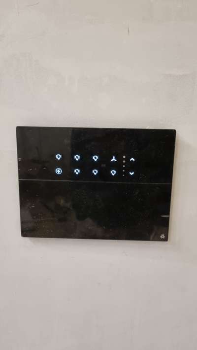 Touch switch with home automation.
Contact for touch switch in affordable price.
Smart Home Experts
7206928056.   #touchswitch   #Smartswitch  #smarthomeexperts  #HomeAutomation