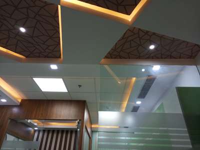 office interior in ithum tower sector 62 Noida