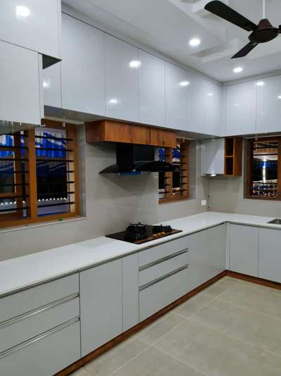 modular kitchen interior @ kanakary ettumanoor
For more details - 9645621717.
....
......
.........

#KitchenIdeas  #kitchen  #KitchenInterior  #KitchenRenovation  #InteriorDesigner  #LUXURY_INTERIOR