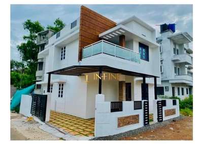 Our completed project at Kalamassery, Ernakulam
Total sq ft :1600 sqft
Rate per sq ft: 1500/-
 #Best_designers  #dreamhouse  #bestquality
