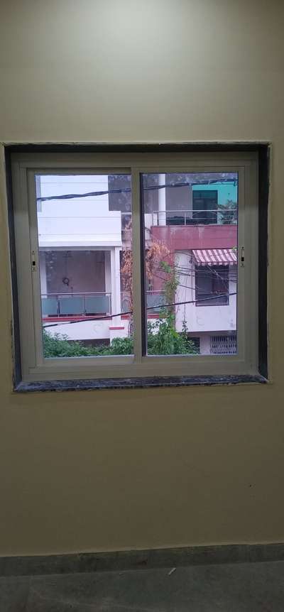 aluminum silaiding window  ₹ 300  Skr fit