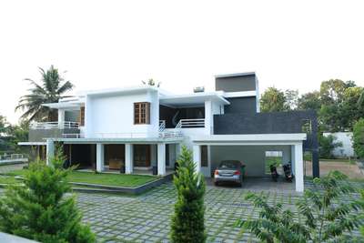 House of Mr Babu K Lona at Wayanad completed..