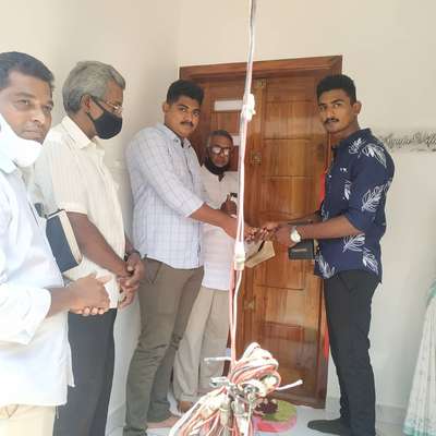 By the grace of almighty God . Our another Building project completed  at Manavari, Paliyode .House warming and Key hand overing ceremony for Mr.sajith Simon  
Al manahal Builders and Developers tvm 
www.almanahalbuilders.com
Fb Page : Al.manahal builders and developers 

Insta :https://www.instagram.com/p/CReGCZwA7_g/?utm_medium=copy_link