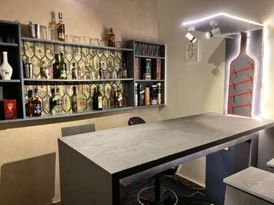 mini bar design najafgarh house
#Minibar #Barcounter #Bar #bartable #HouseDesigns #3d #Designs #Interior_Work #Delhihome