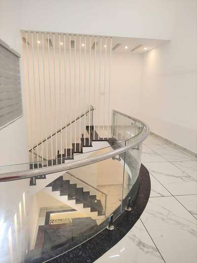 #toughenglasshandrail
#curved_glass_work
#ContemporaryStyle stairs