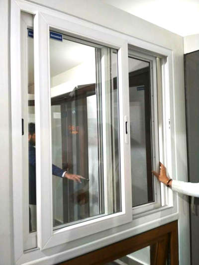 domal aluminium window section