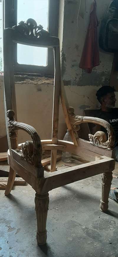 we are Ghitorni delhi based furniture manufacturer Kindly give a chance to fulfill your requirements.