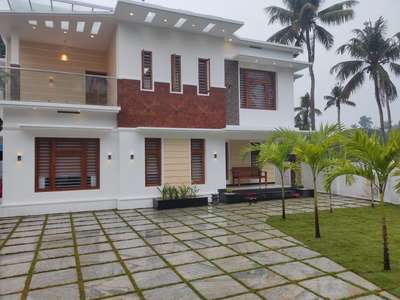 Our completed project at Aluva.. #ContemporaryHouse  #Contractor  #architact