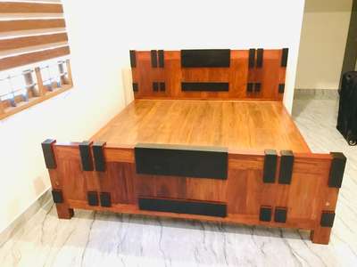 wooden queen size cot
 #BedroomDecor  #BedroomIdeas  #bedroominteriors  #cot  #woodencoat