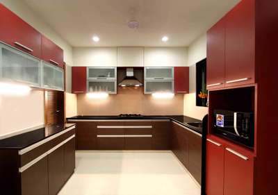 #KitchenInterior#InteriorDesigner#tvunits#tvcabinet#architectural&interior #furniturefabric#furniturefabric#furniture#Carpenter#kitchenideas