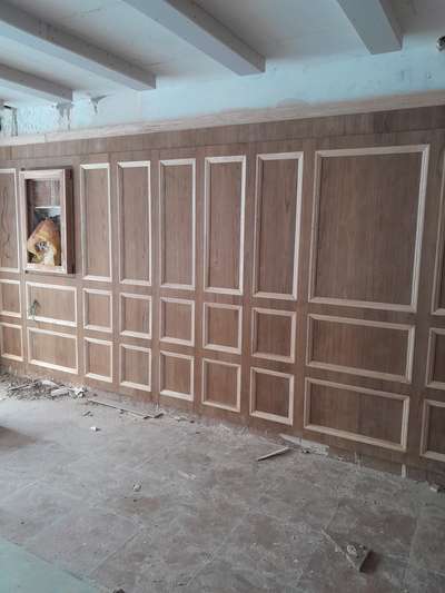 this is interior wall elevation with  4 types molding and veneer and some pic of ceiling which we are making in elgin cafe ldh #furnitures #WALL_PANELLING #FalseCeiling #woodenmolding #Best_designers #bestprice #InteriorDesigner #WoodenCeiling #likeandshare #bestinteriordesignideas