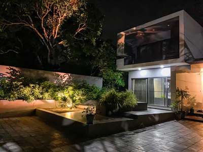 Completed villa work @ Thrissur
 #villadesign  #villaconstrction  #villainterior  #lightingdesign  #InteriorDesigner  #exteriordesigns  #ElevationDesign