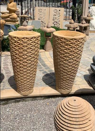 Glow Marble - A Marble Carving Company

We are manufacturer of Sandstone Flower pots

for more details : 6376120730