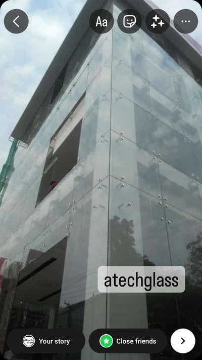Spider Fitting Glass Panelling
☎️9811746845
