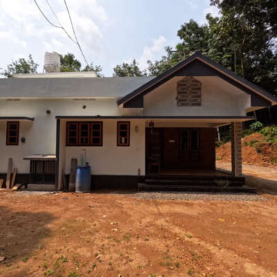 completed Residential project at Angadical, Pathanamthitta  



 #HouseDesigns  #ConstructionCompaniesInKerala  #completed_house_construction #new_home