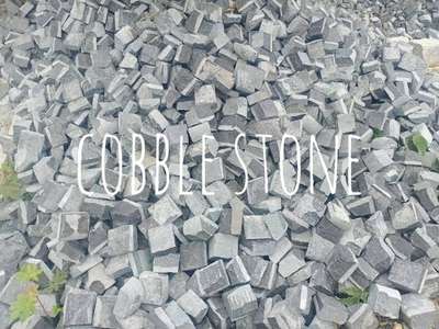 *Cobble stone *
cobble stone paving Natural stone
http://wa.me/919895898