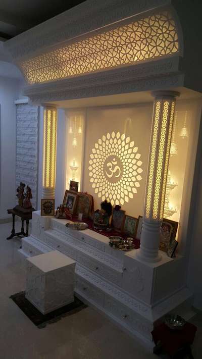 Acrylic Mandir (Temple)
 #Acrylic #templedesing #AcrylicFinish #mandir #Indore #madhyapradesh