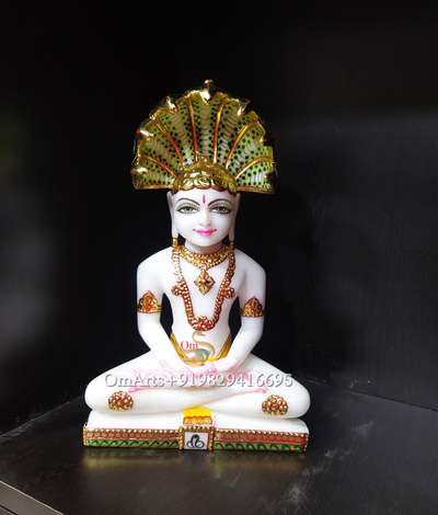 #marblestatue  #jainmoorti  #jainsaabinteriodecorator  #marbleparashwanathji  #parshwanathstatue  #jainmandir  #marblestatuesupplier  #mumbai  #chennai  #bangaloreinteriors  #Bangalore   #hometemple