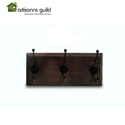 Stylish iron hooks are fitted into rough sawn wooden frame for a elegant  look. Take your pick for hanging your keys utilities or any other things.