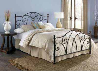 Here are some decorative items for you like wrought-iron beds ,chair,tables,plants stand and customize items....