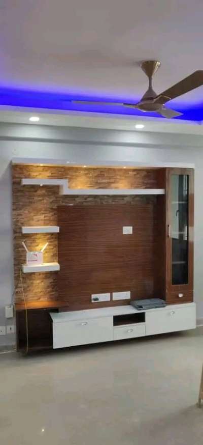*interior work *
modern kitchen almeera door window etc.and furniture repaire work labour rate and with matairial 7836002726