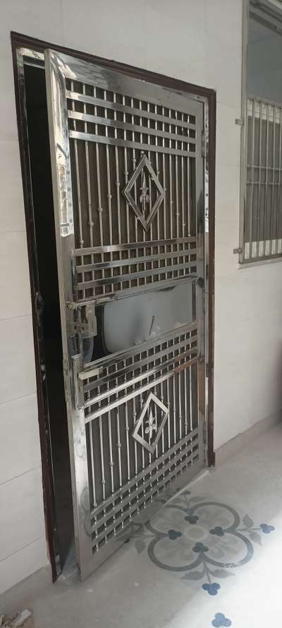 steel safety door  #Steeldoor  #sssaiftygates  #new_home  #SteelWindows