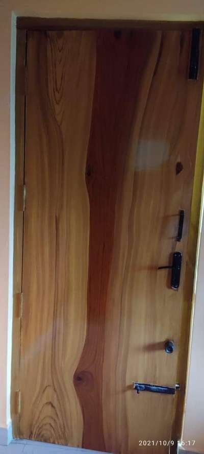 plywood door wood grains works