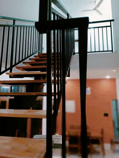 Re-Fab stairs 

 #readymadestaircases  #fabricatedstaircase  #StaircaseDecors  #InteriorDesigner  #architecturedesigns  #exterior_Work  #FloorPlans  #Thrissur  #Malappuram  #Kozhikode  #Kannur