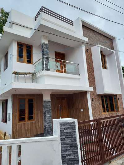 for sale in Thrissur 3.5 cent land, 1616 sqft, 4BHK 
for more info 9567 5757 88