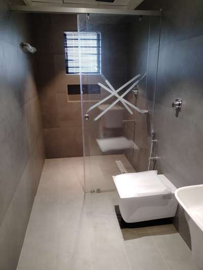 #FlooringTiles  #GraniteFloors  #FlooringSolutions  #BathroomTIles  #Palakkad  #palakkad_tiles #FlooringServices  #tiles  #BathroomDesigns  #bathroomwaterproofing  #bathroomwalltilesdesign  #bathroomfloor
