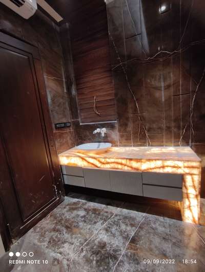 vanity (bathroom sink) 

 #BathroomStorage #BathroomDesigns #BathroomCabinet #bathroomdecor