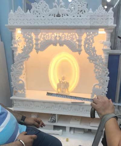 Home Temple in Makrana White Marble #Temble  #indiandesigns  #indianart  #Prayerrooms  #jainmandir  #hindutemple