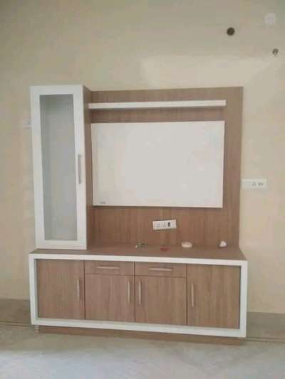 *saifi furniture house 78 36 00 27 26 *
all type furniture repair work and new furniture work design delhi dwarka main