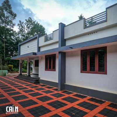 Project Details :
Turnkey budgeted house.
Total Project Cost :  25 Lakh
Floor Area : 1350 Sq.Ft

Amenities :
	3 Bedrooms with attached toilets.
	Separate Dining and Living area
	Two Kitchen
	Spacious work area on back yard  
	Lengthy Verandah